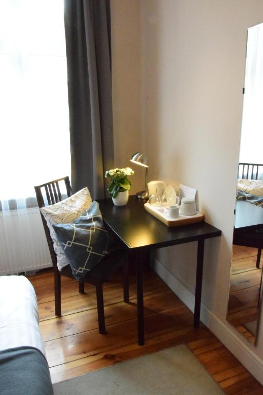 Posedenie v ubytovaní Blooms Inn - City Center Poznan by Friendly Apartments