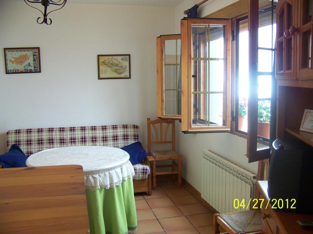 Postel nebo postele na pokoji v ubytování Apartamentos La Iruela 2