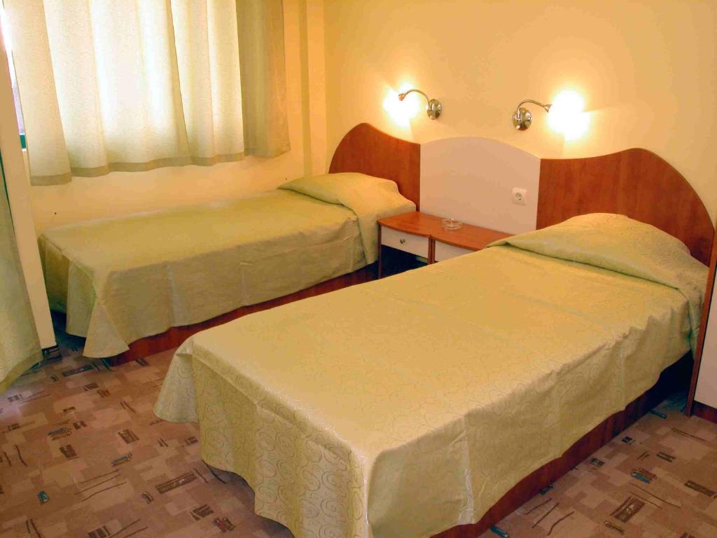 Hotel Silver - All Inclusive, Free parking - Twin Room - Free Parking