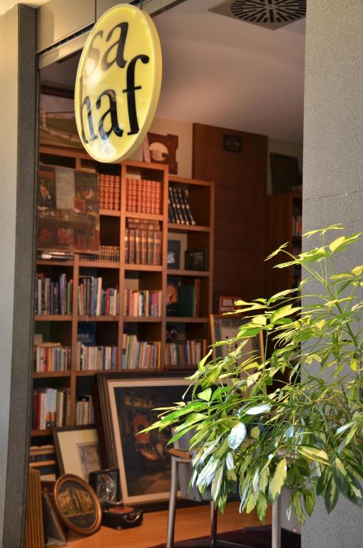 Knihovna v hotelu