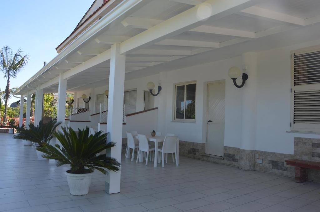 SANTA VENERE Apartments "PARCHEGGIO interno MOTO-AUTO" Ricarica auto Elettriche - 3