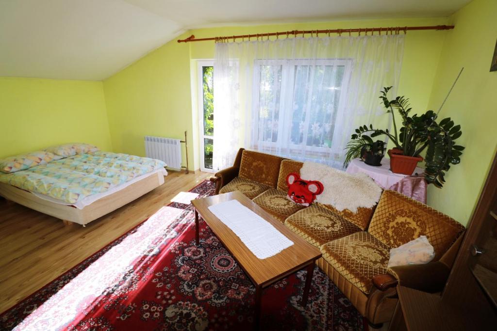Agroturystyka Tyniok - Quadruple Room With Balcony