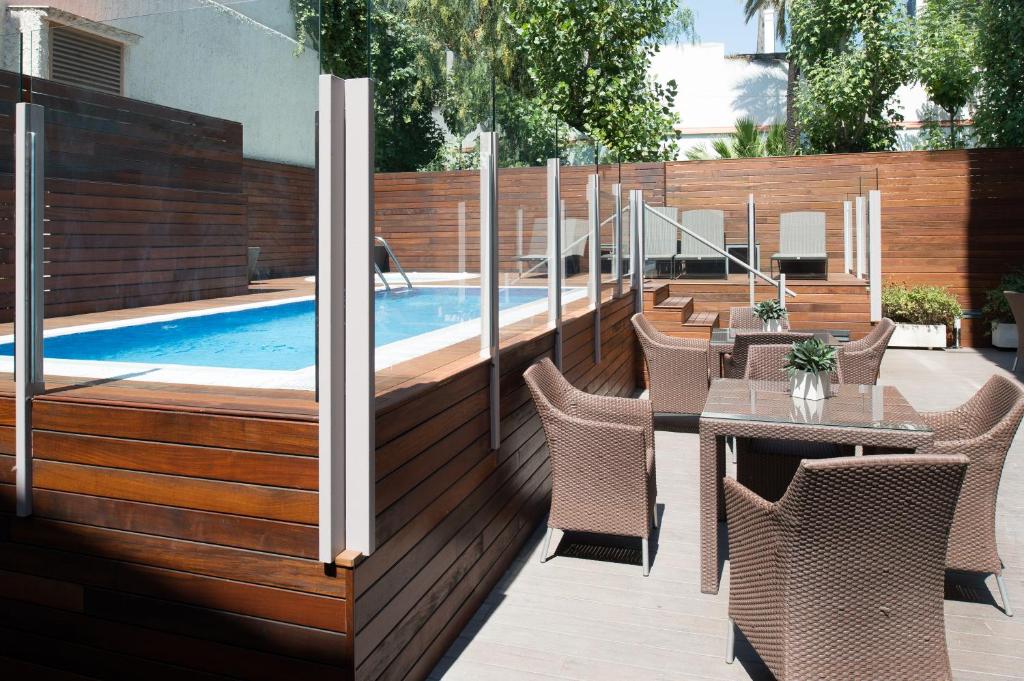 Catalonia Mikado - Resim 24