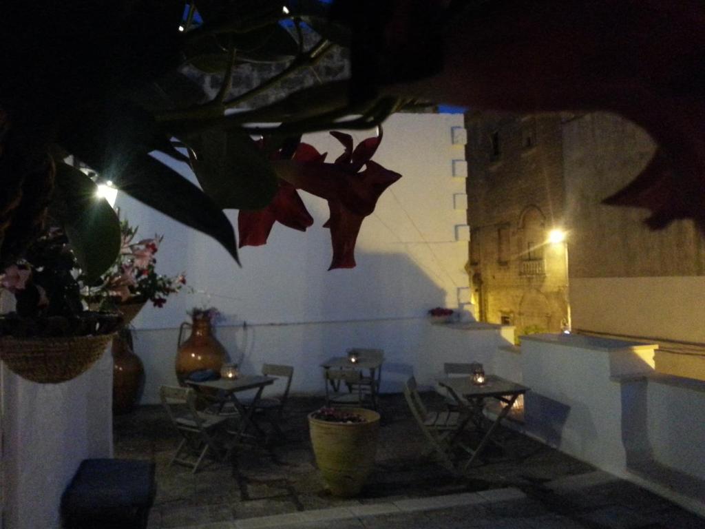 Mercanti - Housity