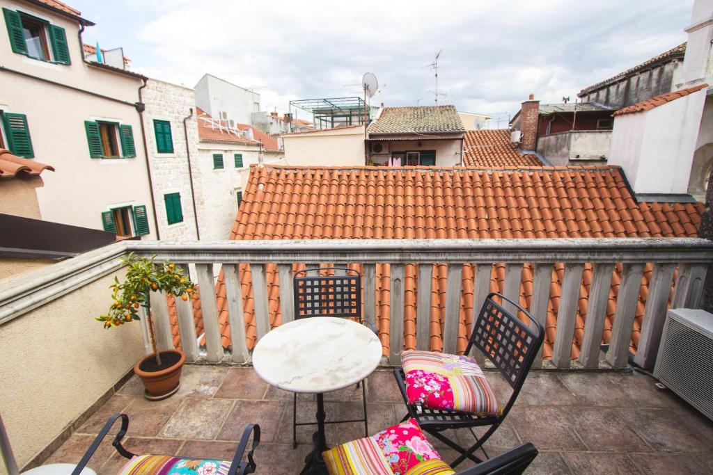 Jerry & Oli's Apartments - 1