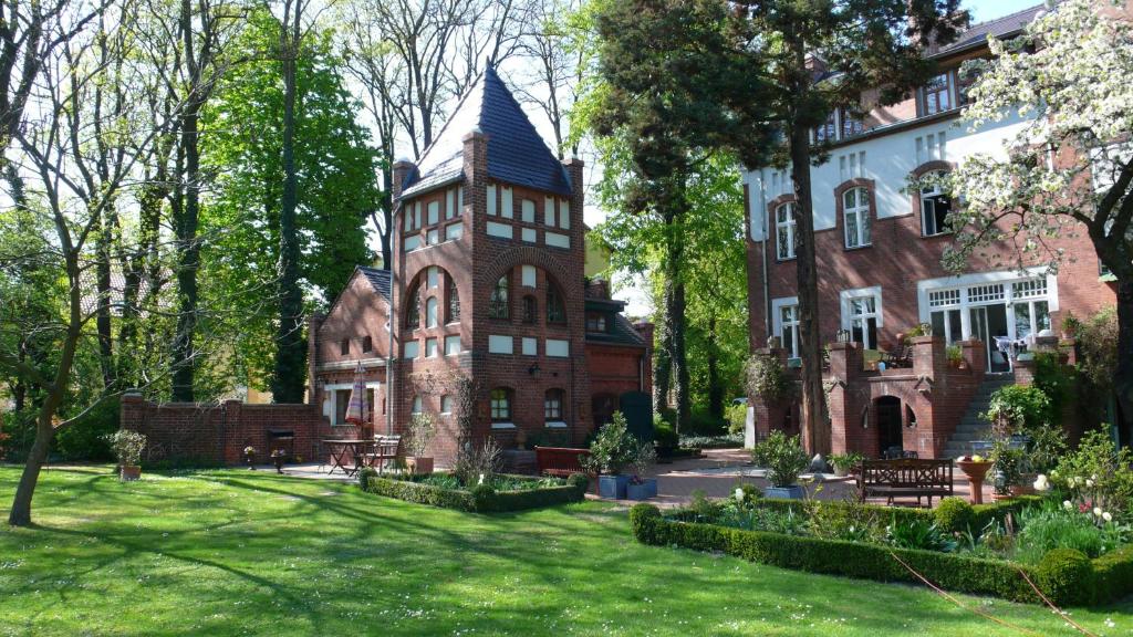 Zahrada ubytování Pension Villa Fortuna