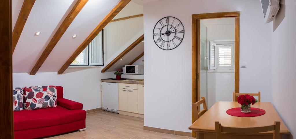 Kuchyňa alebo kuchynka v ubytovaní Bokun Guesthouse
