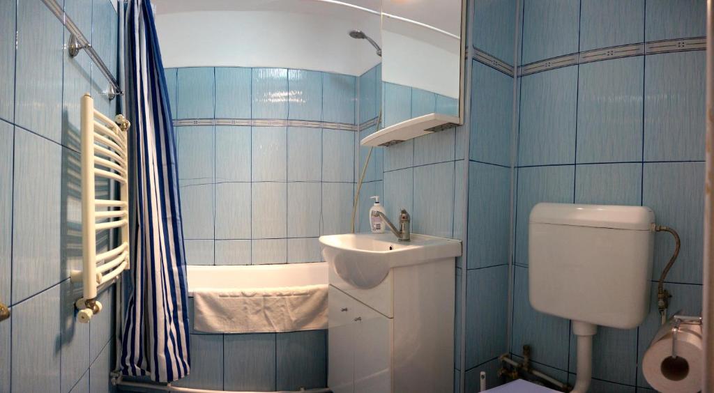 Cazare-Mamaia RO - Apartment With Balcony