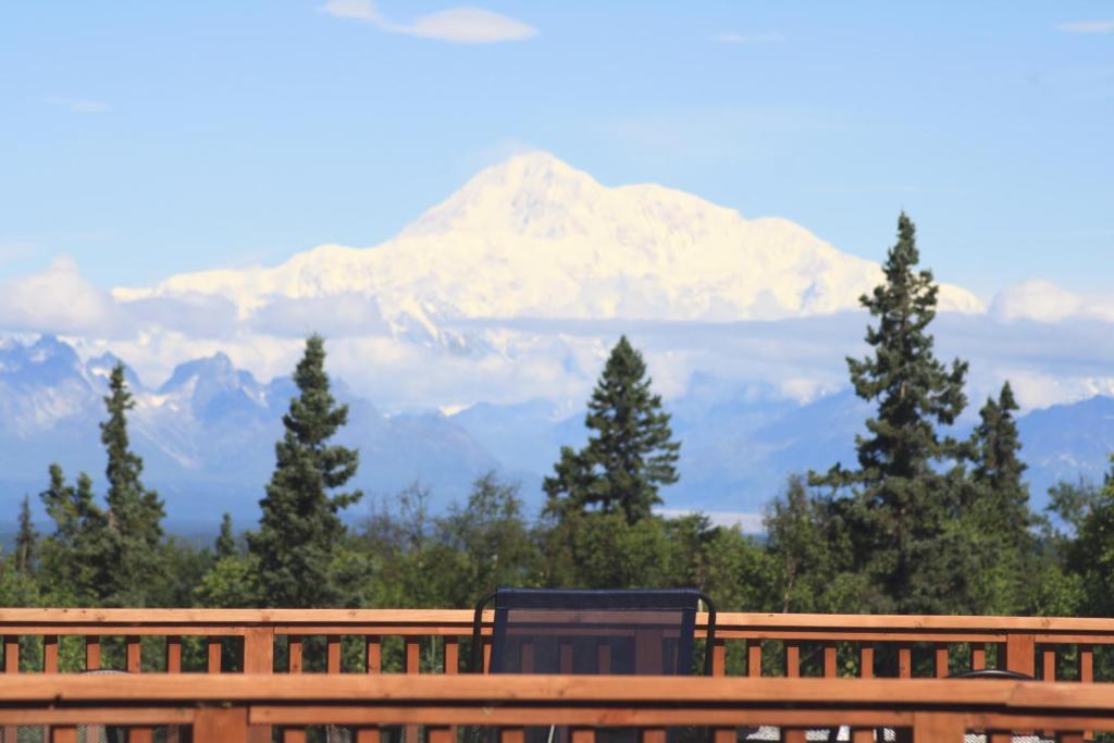 Gallery image of Grace and Bill's Freedom Hills B&B in Talkeetna