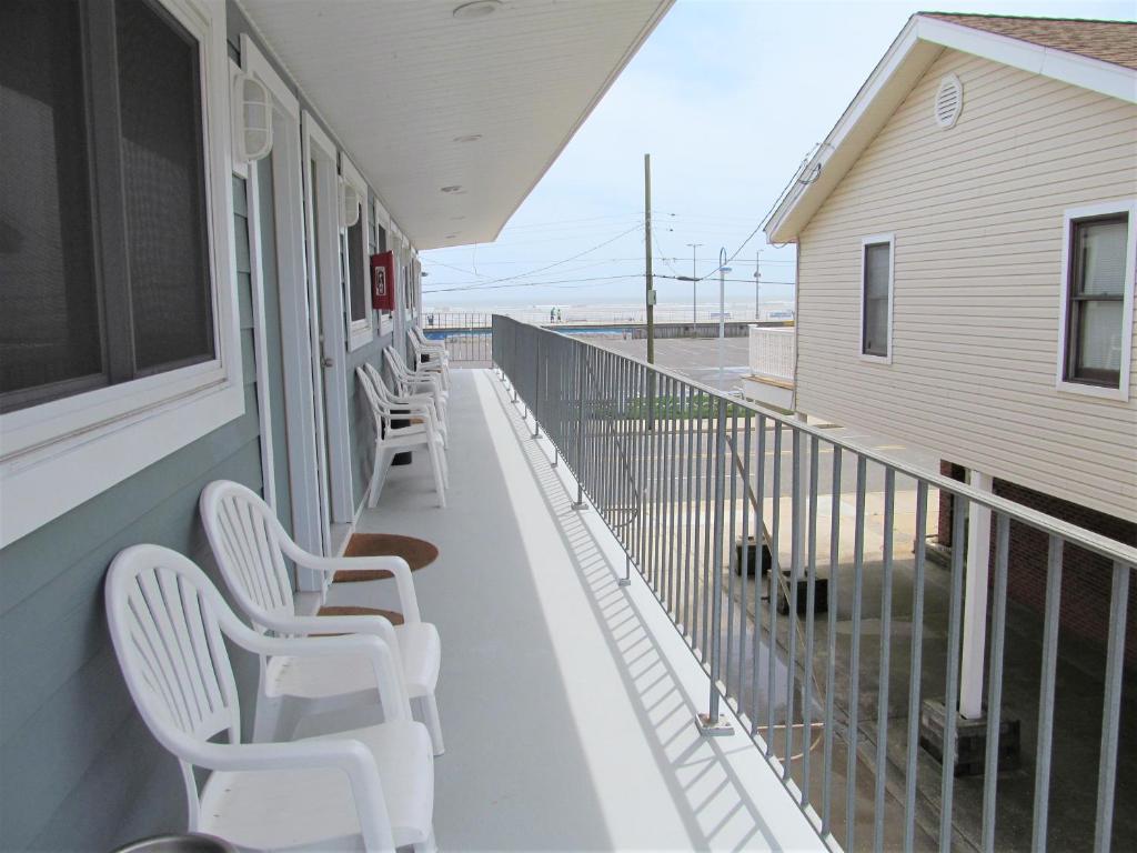 Balkón nebo terasa v ubytování Rio Motel and Suites Wildwood Beach & Boardwalk