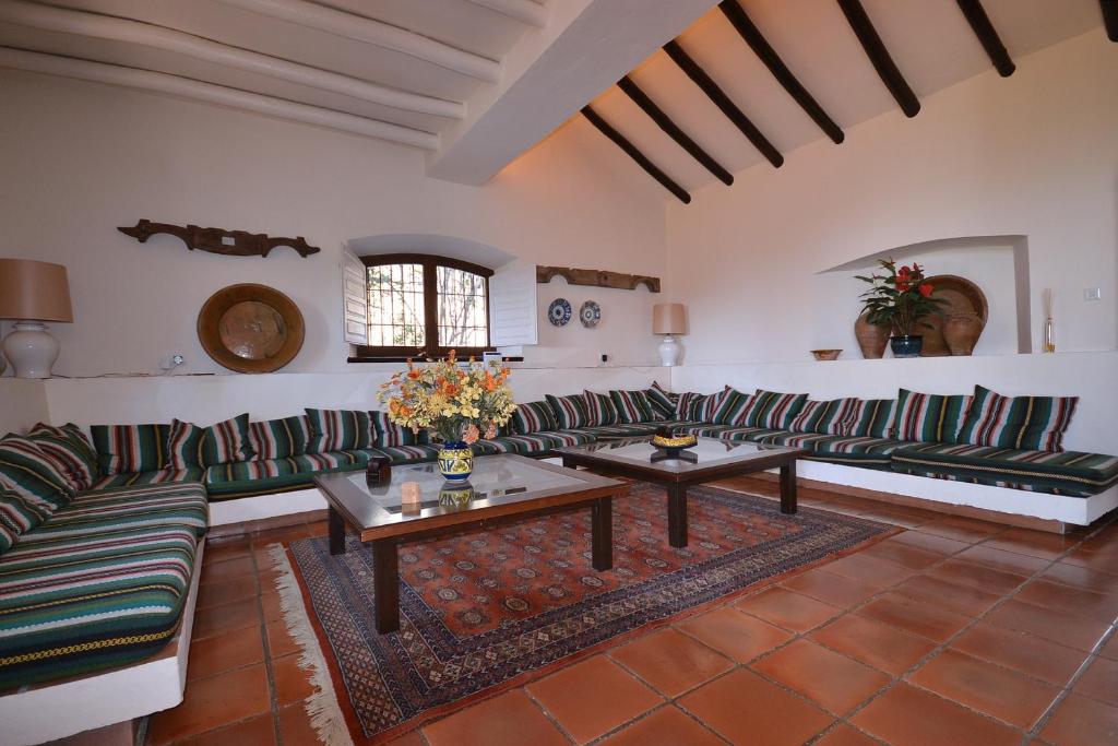 Posedenie v ubytovaní VILLA EL MOLINO Menyber