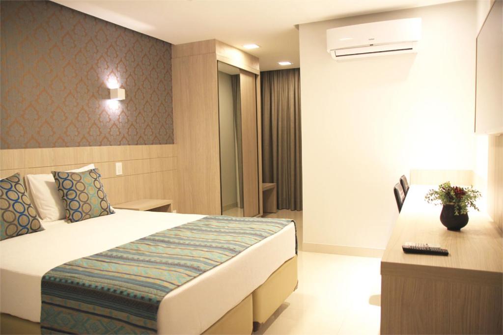  Solaris Hotel