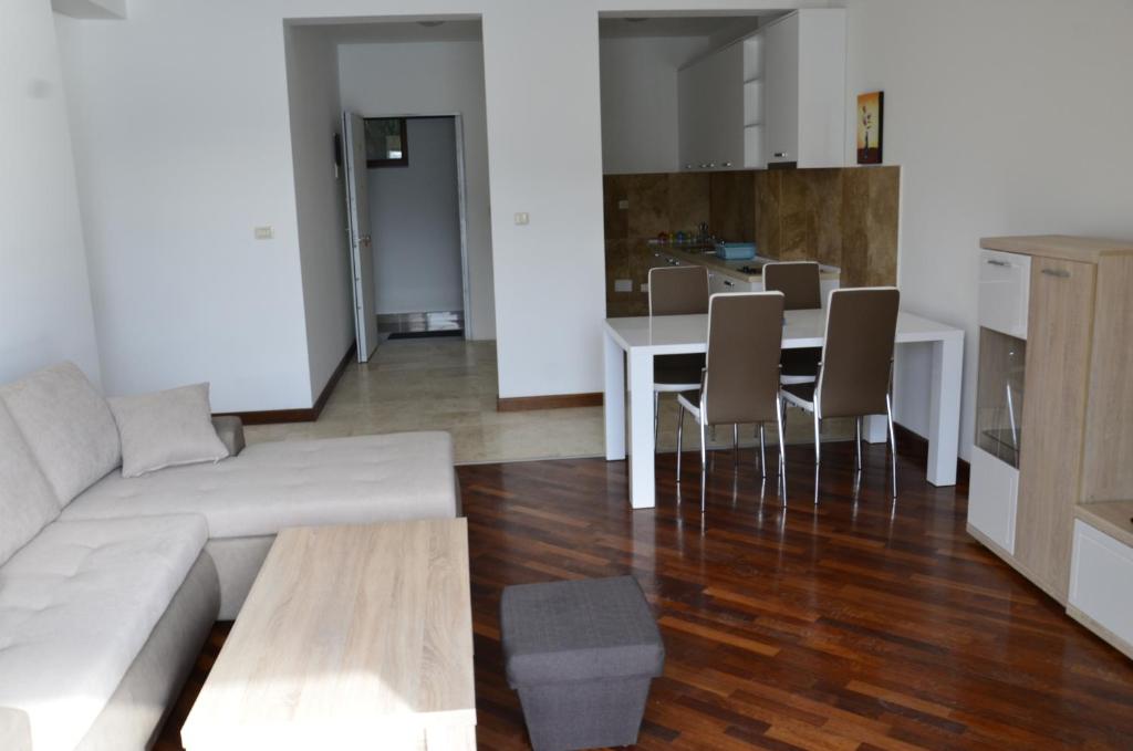 Apartmani Svetionik - 10