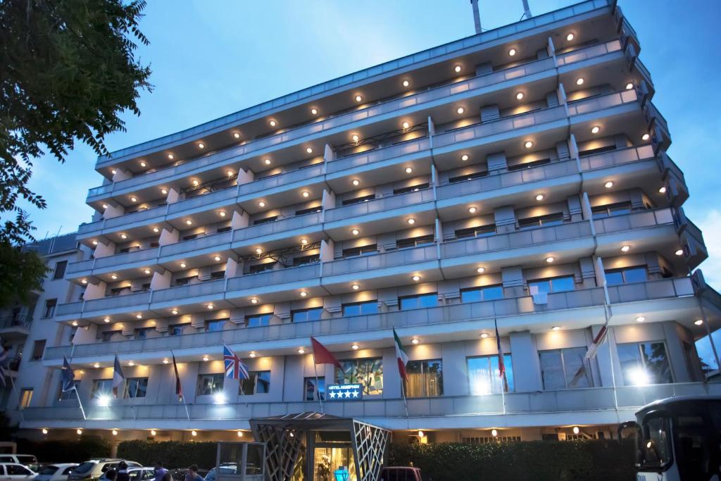 Budova, v ktorej sa hotel nachádza