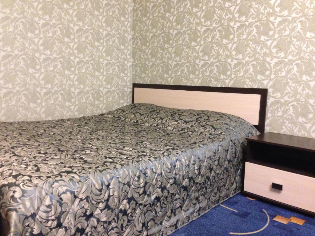 Снять квартиру в екатеринбурге ул шефская. Селькоровская 34. Снять гостиницу на сутки в челябинске на северо западе. Коттедж малахитовая 78 екатеринбург. Снять коттедж на сутки екатеринбург вторчермет.