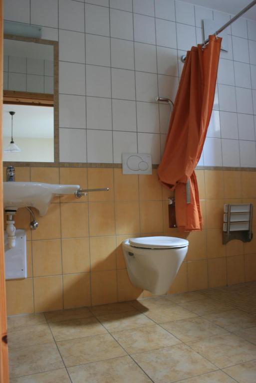 Koupelna v ubytování ARKADENHOF zur Puszta GRAF