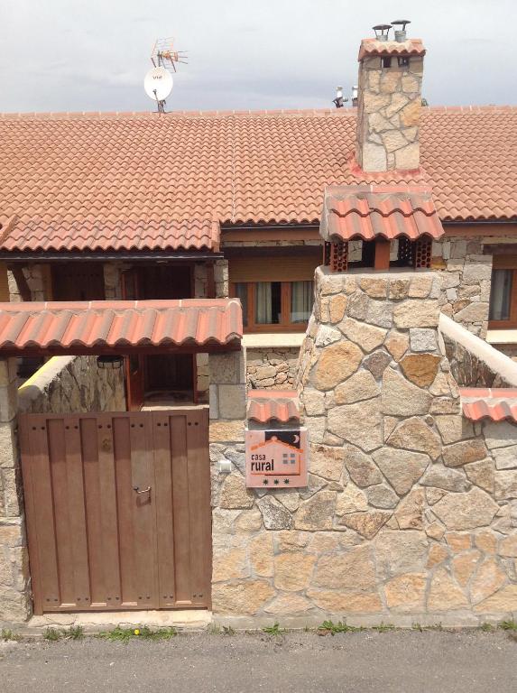 Casa Rural La Vega De Gredos - Herenhuis Met Twee Slaapkamers