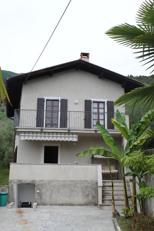 The building in which the holiday home is located