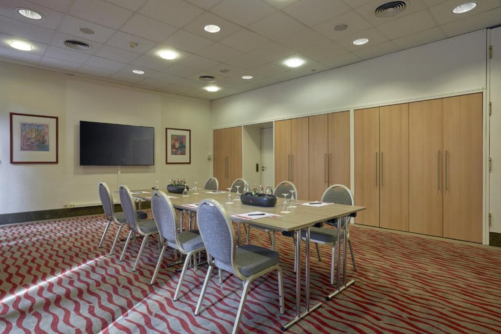 H+ Hotel Bad Soden photo