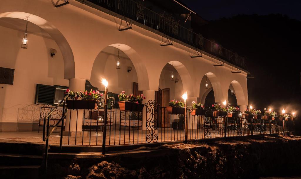 Fotografie z fotogalerie ubytování Villa Kabala v destinaci Szigliget