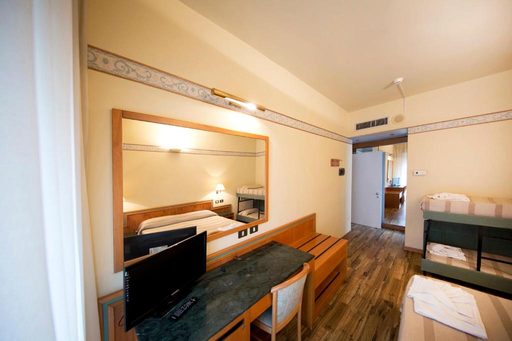 Hotel Marina Bay - Resim 5