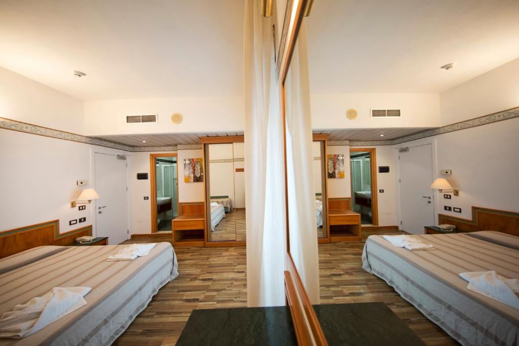 Hotel Marina Bay - Resim 18