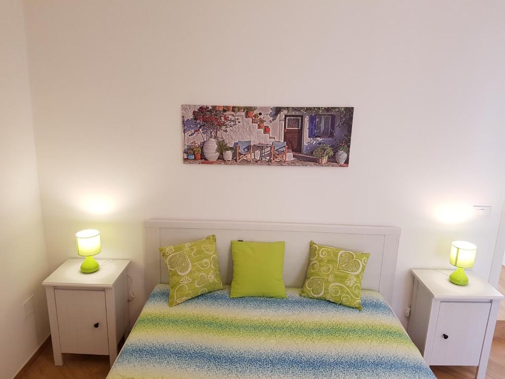 A bed or beds in a room at B&B Verdearancio