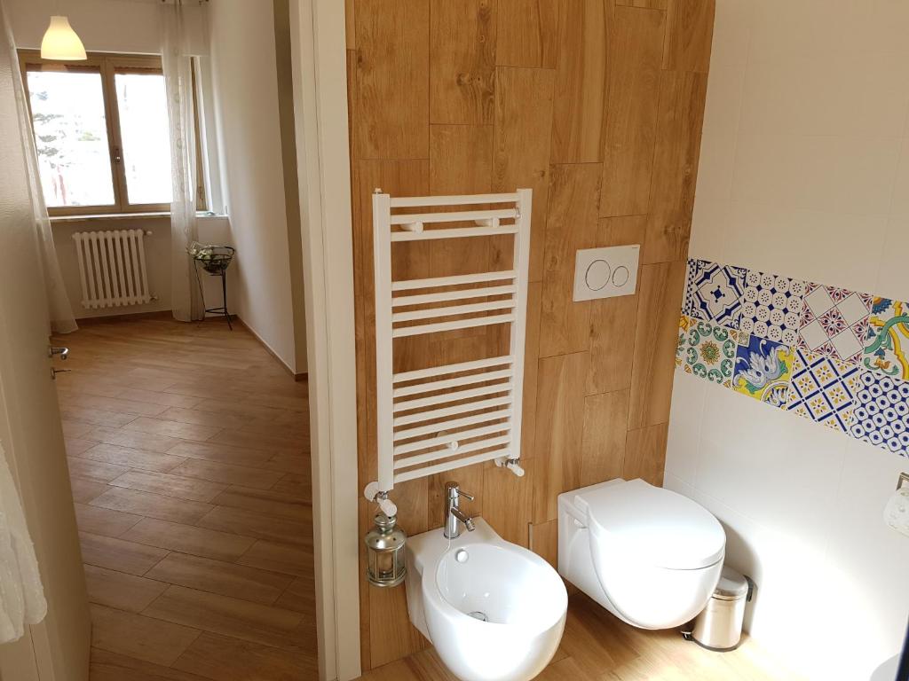 A bathroom at B&B Verdearancio