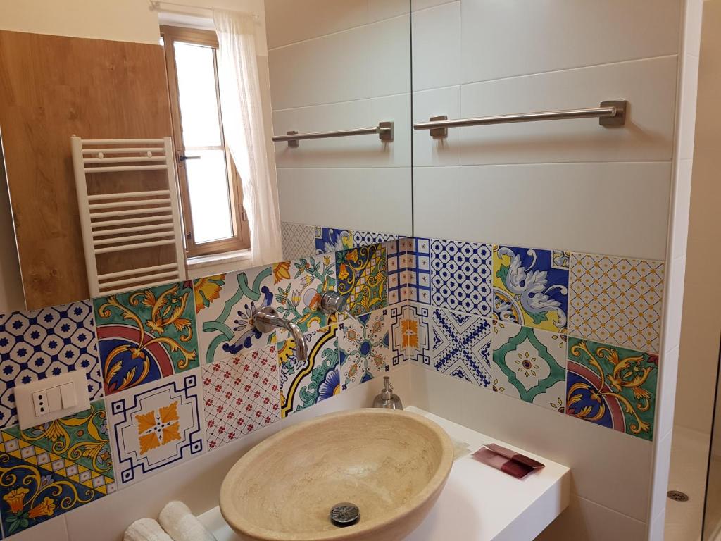 A bathroom at B&B Verdearancio