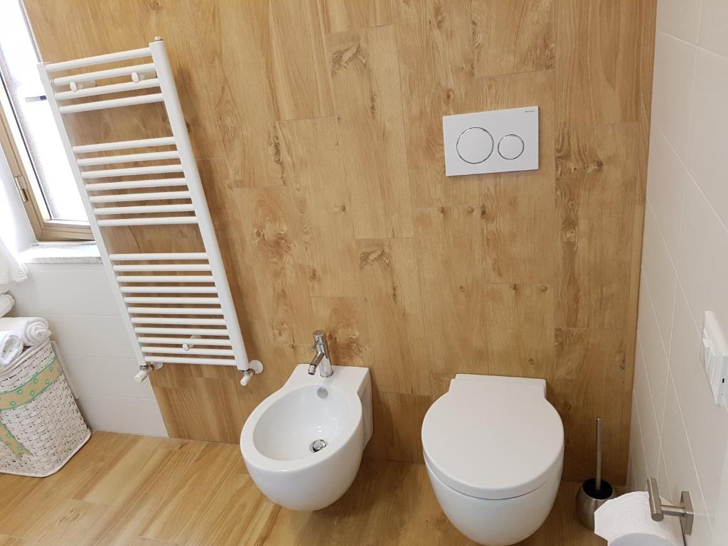 A bathroom at B&B Verdearancio