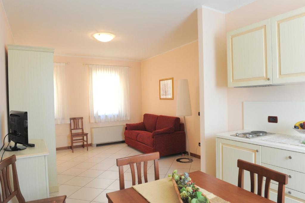 Kuchnia lub aneks kuchenny w obiekcie Hotel Plazza