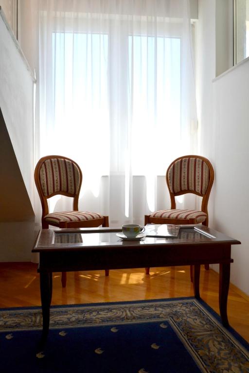 Posezení v ubytování Rooms Lux