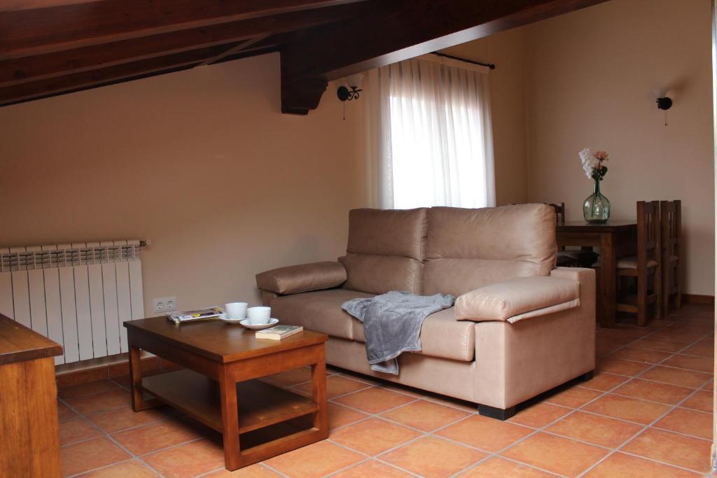Posezení v ubytování Apartamentos Los Rosales de Isabel