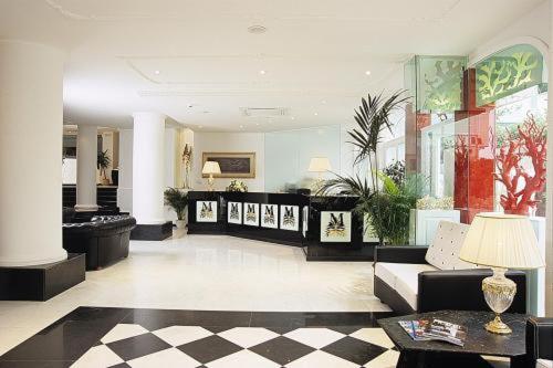 Posezení v ubytování M Glamour Hotel