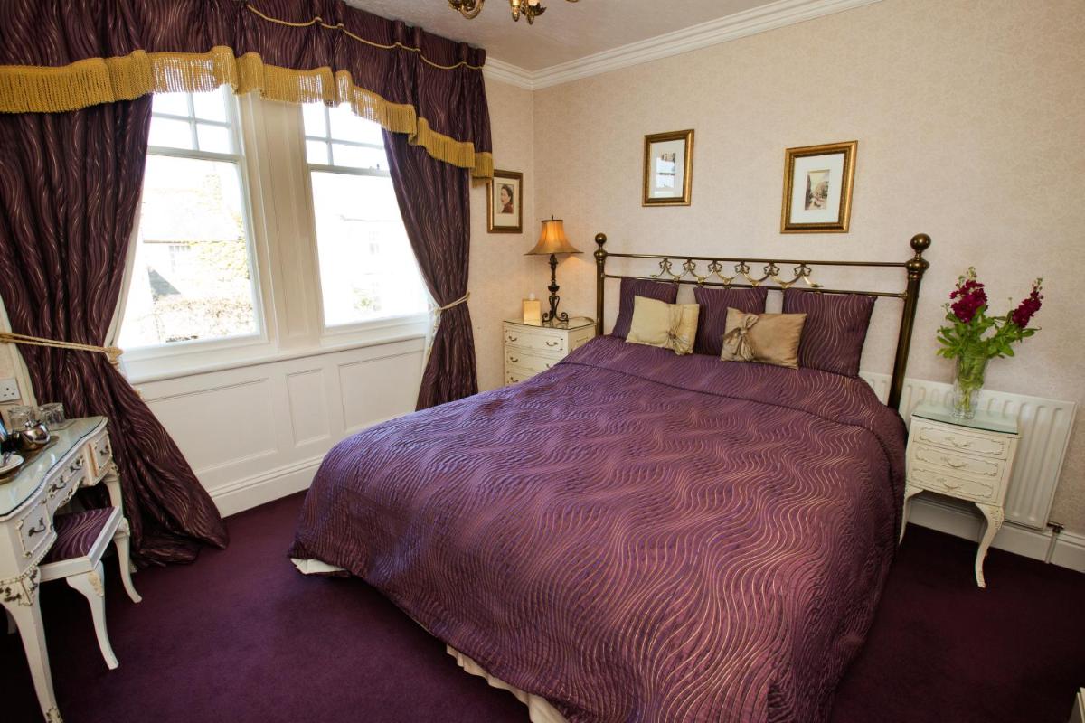 The Villa in Robin Hoods Bay - Housity