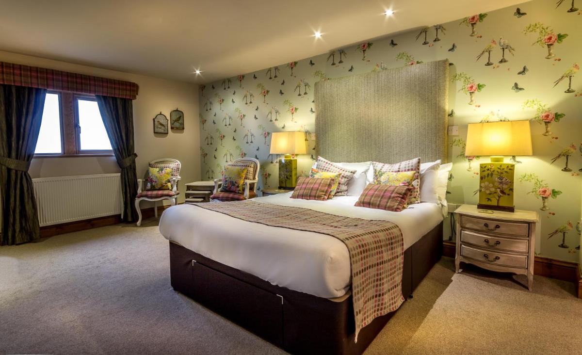 The Huntsman Inn - Housity