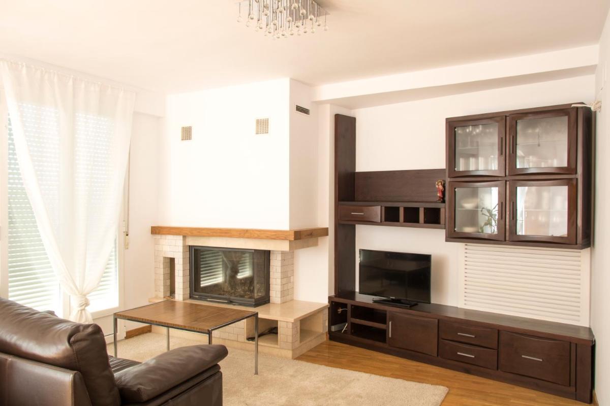 Vut Duplex La Puebla Parking gratis - Housity