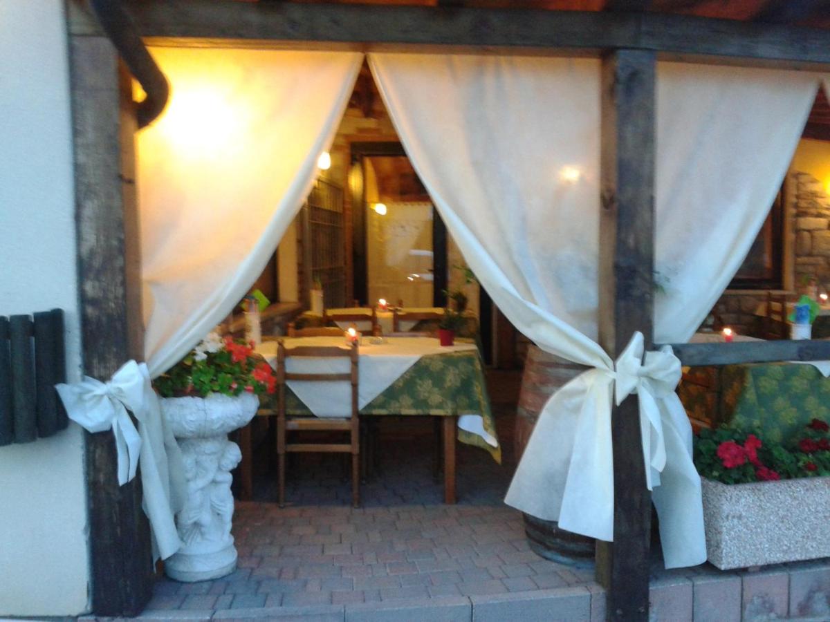 Albergo Ristorante La Bettola - Housity