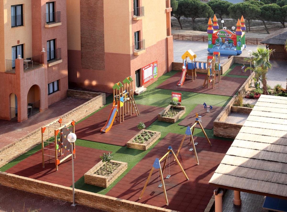 Zona de juegos infantil en Barceló Punta Umbría Beach Resort