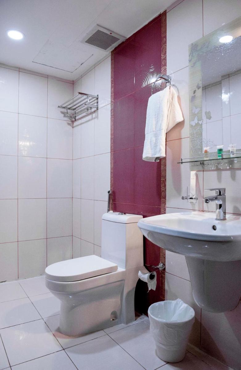 Suitetrails - Rolana Furnished Apartments