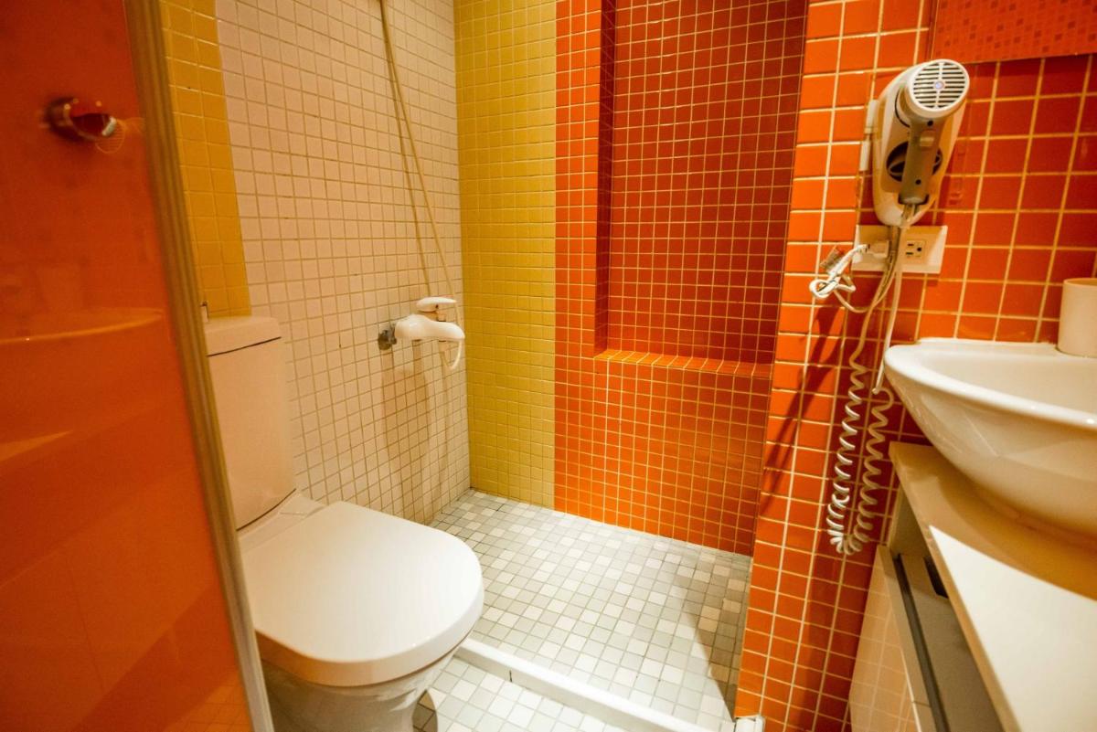 Lio Hotel - Ximending - Housity