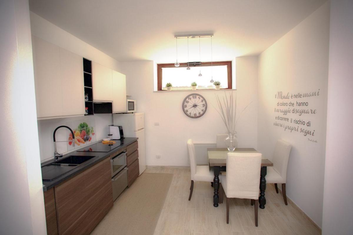 Just House - Housity