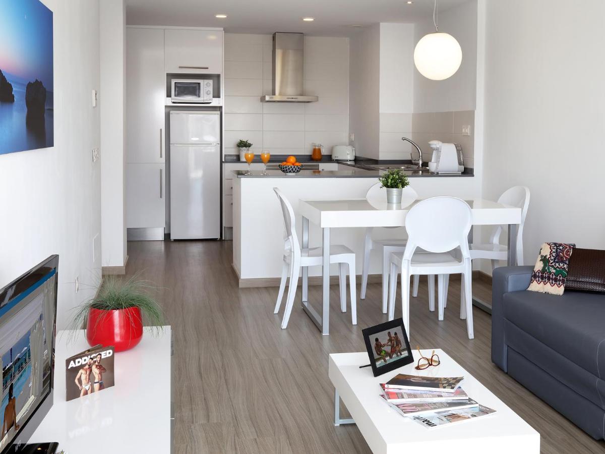 Una cocina o zona de cocina en Axel Beach Ibiza - Adults Only