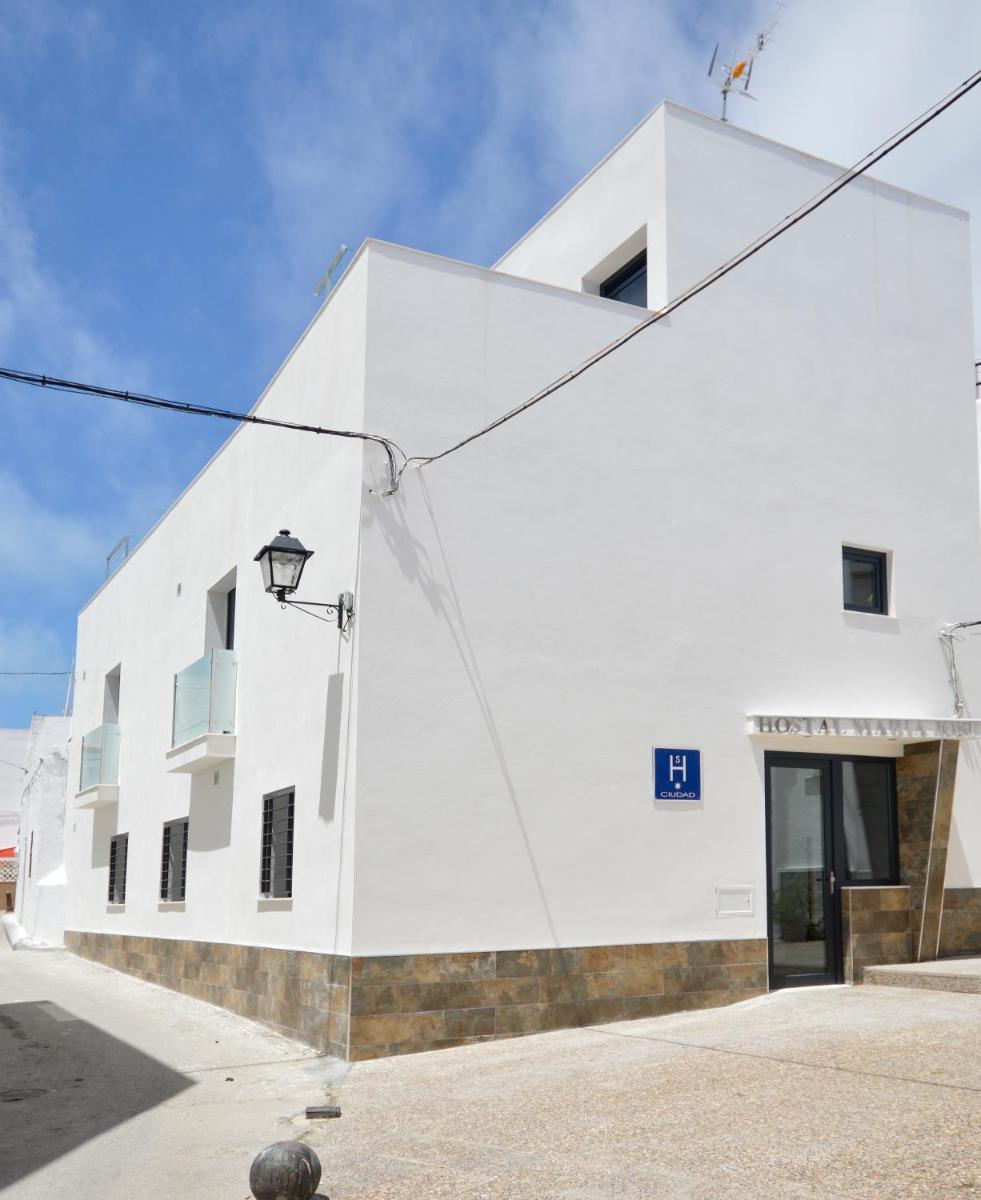 Hostal Maria Jose - Housity
