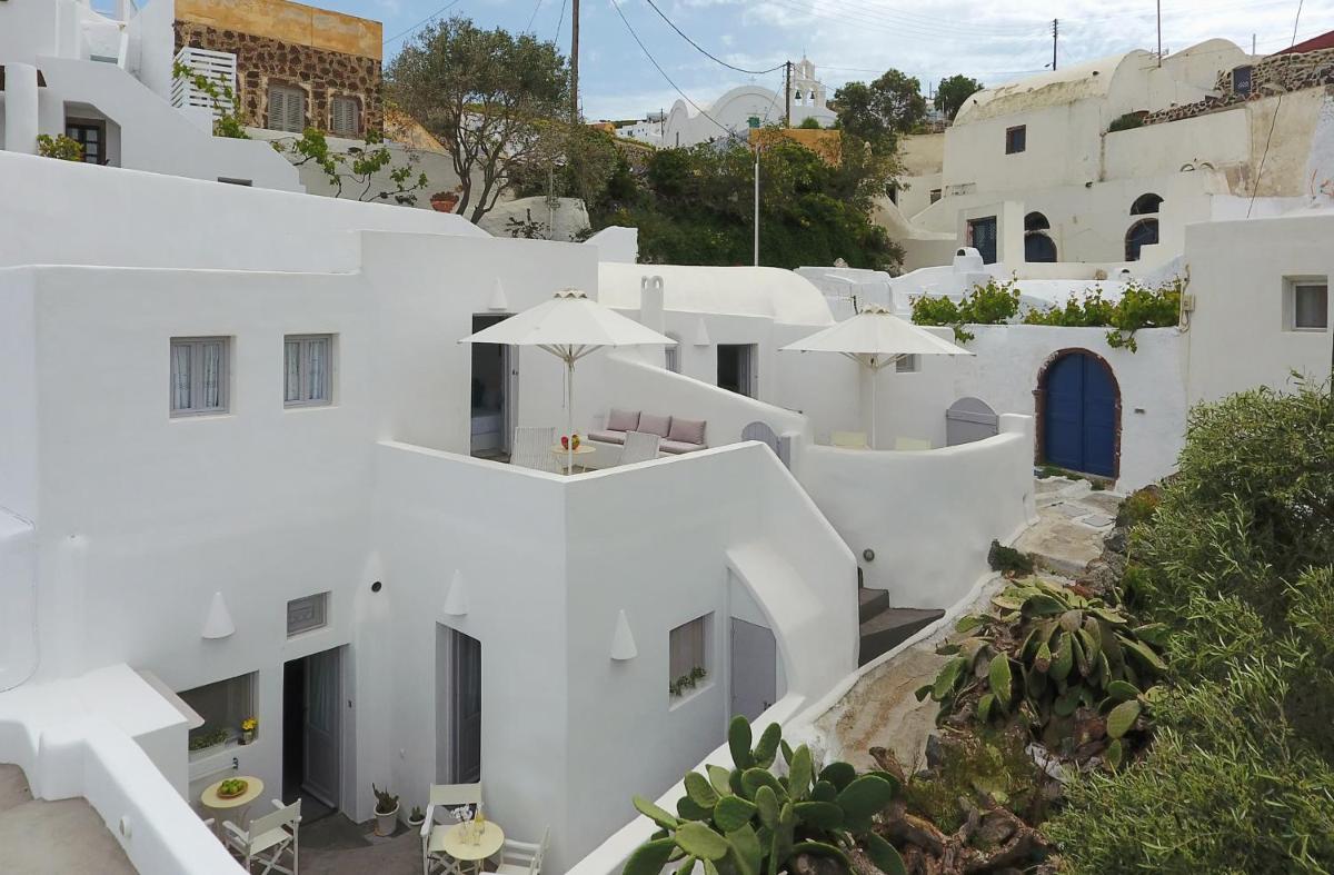 Naftilos Houses - Housity