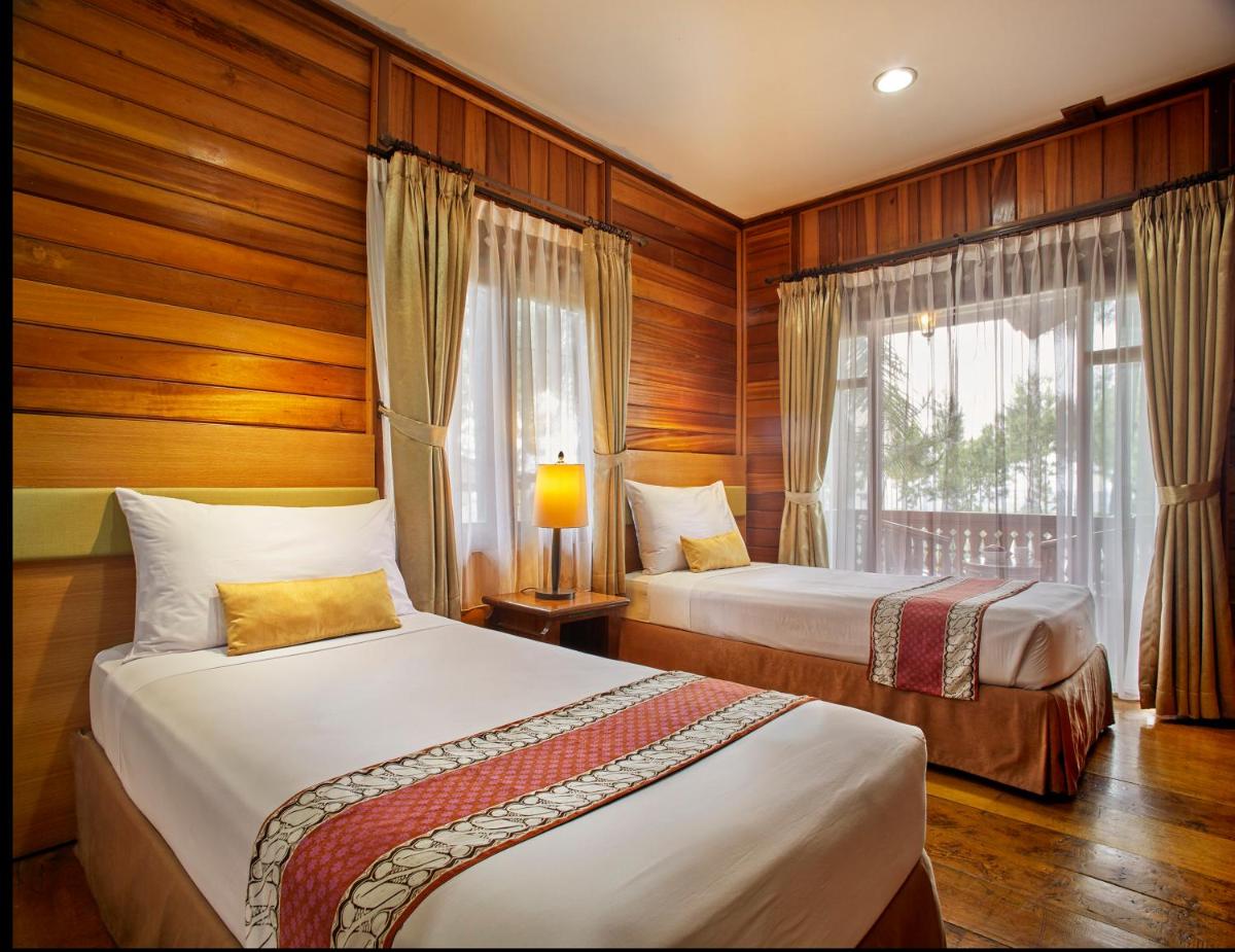 Jambuluwuk Convention Hall & Resort Puncak - Housity