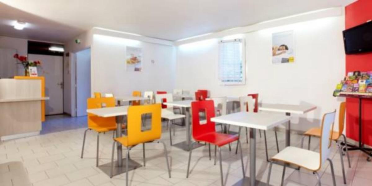 Première Classe Martigues - Housity