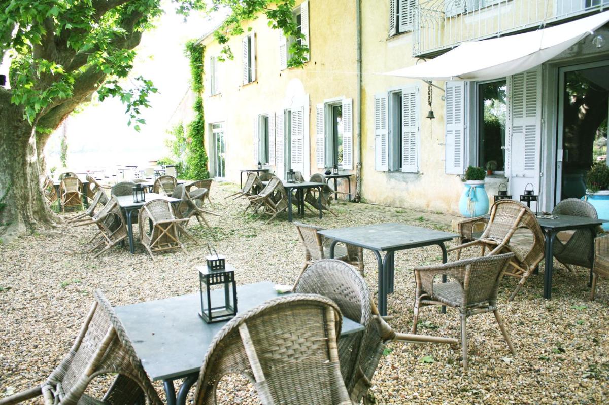 Domaine Regis Freres - Housity