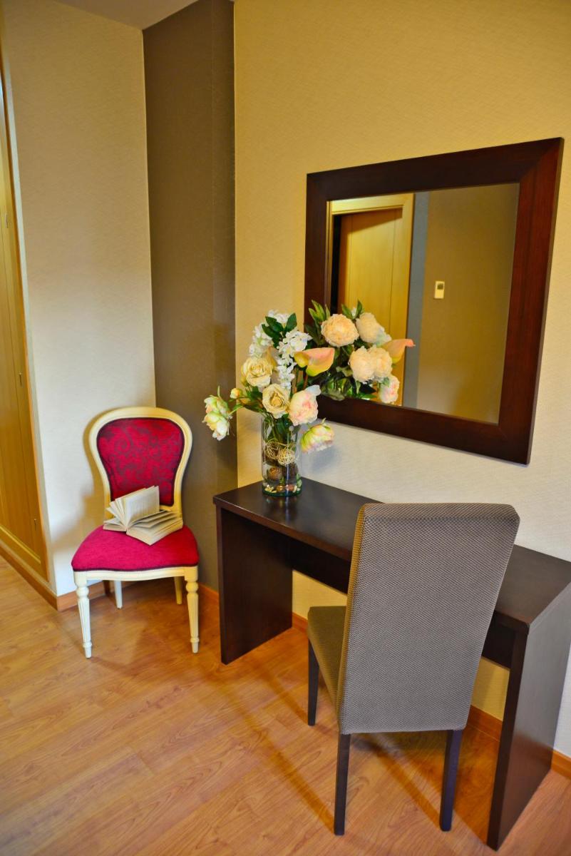 Zona de estar de Hotel & Spa PLAZA Arriate