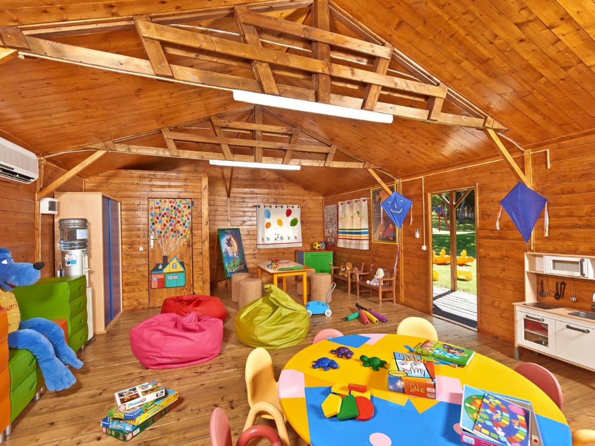 O clube infantil de Ria Park Hotel & Spa